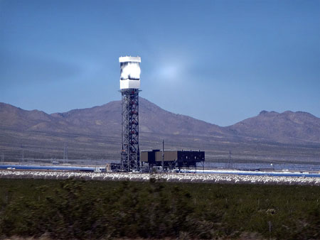 Nuovo impianto solare termodinamico è costato 2,2 miliardi di dollari e produrrà energia per 140mila abitazioni